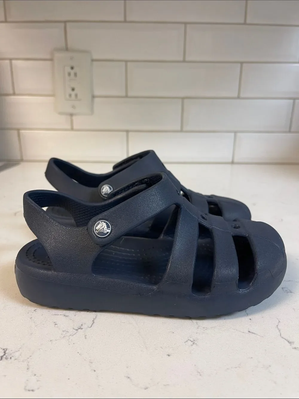 Crocs Kids' Classic Fisherman Sandal Navy Blue Size 13 Style Number 210625